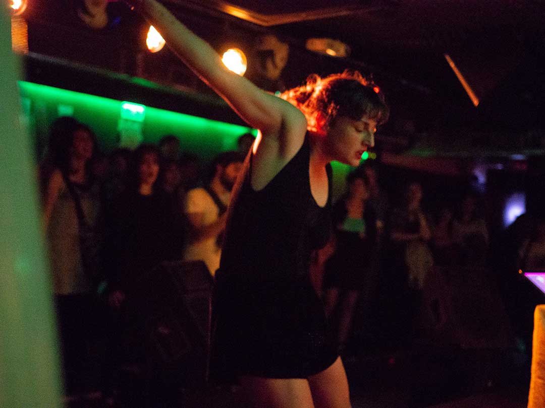 Reflection + Azote Mental en Maravillas Club